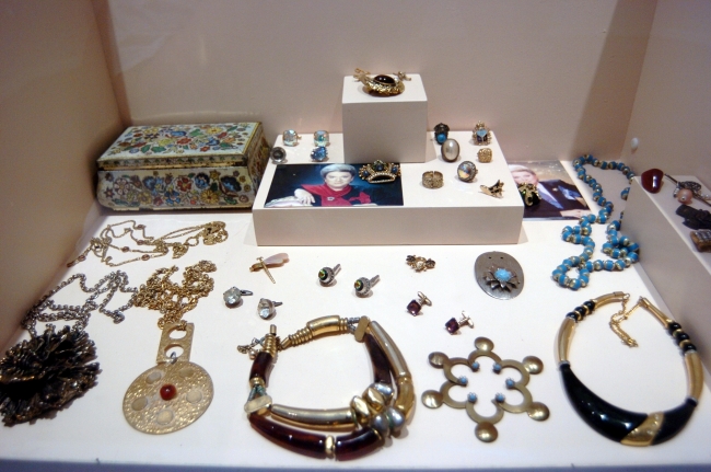 Zeki Müren'in müzedeki eşyaları ziyaretçileri duygulandırıyor